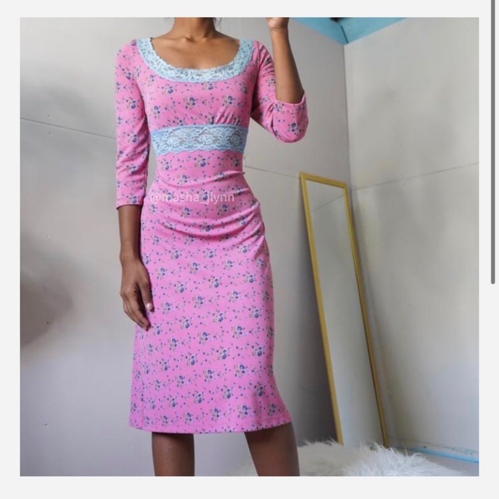 Small 90s light blue lace floral dress